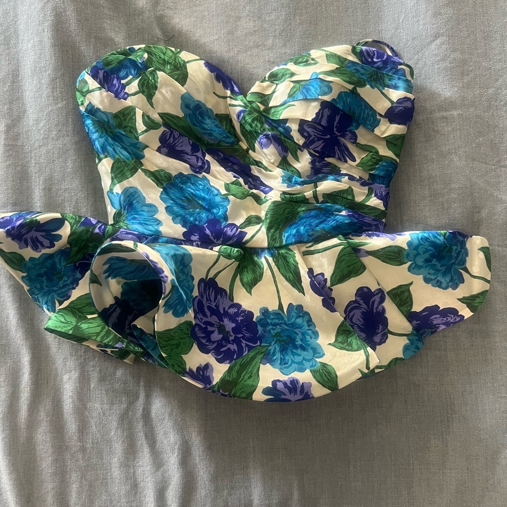 Ronny Kobo top